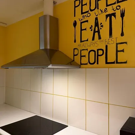 Hostel Luxhostel24 *