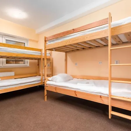 Luxhostel24