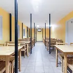Luxhostel24