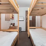 Luxhostel24 Хостел