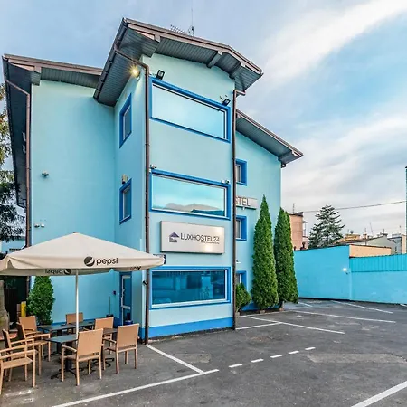Luxhostel24